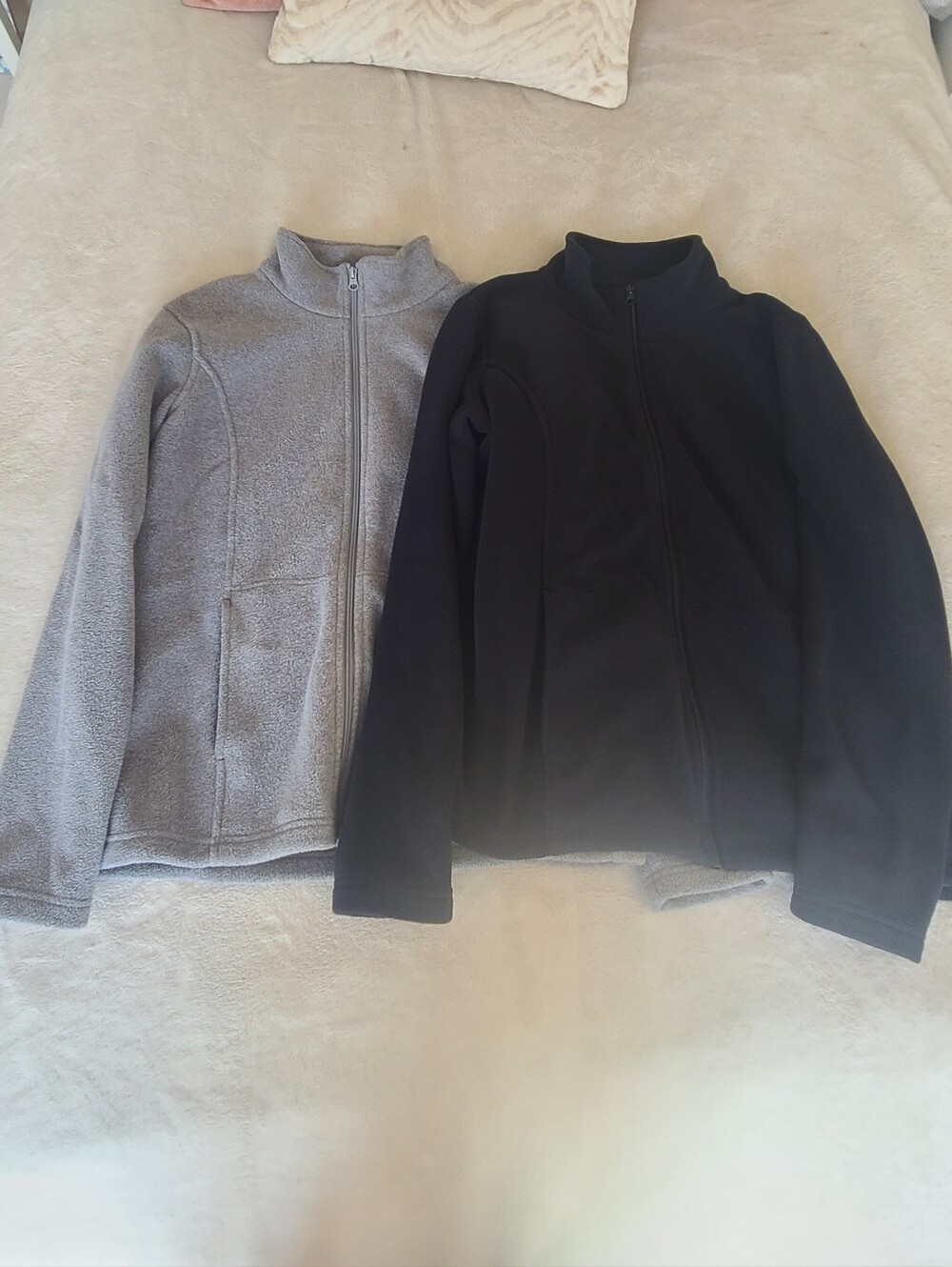 Bass Pro Shops 2 Gray Black Fleece Jackets Womens Size L